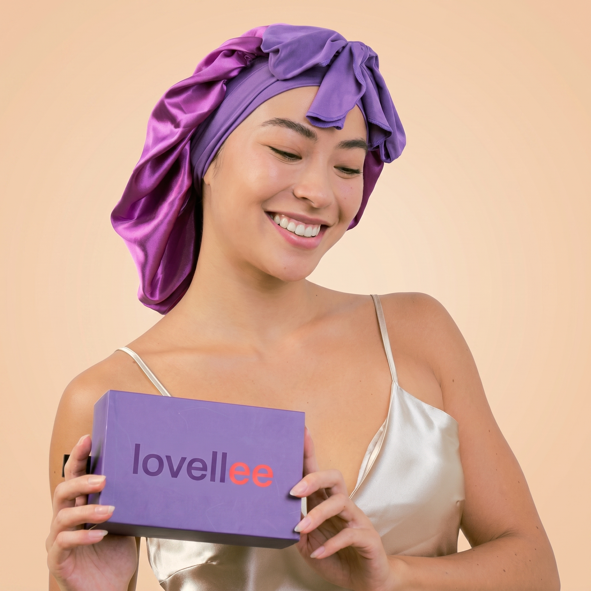 Lovellee hair bonnet